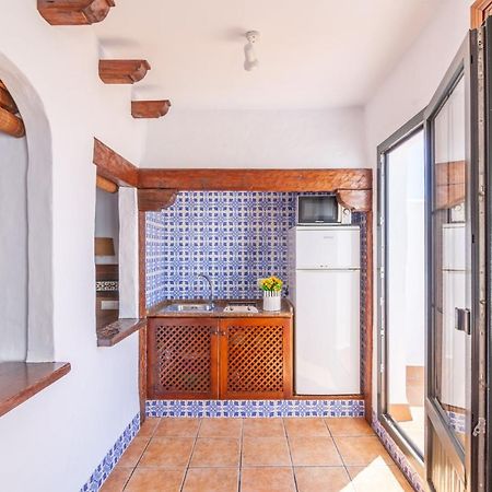 Apartamentos El Roqueo Кониль-де-ла-Фронтера Экстерьер фото