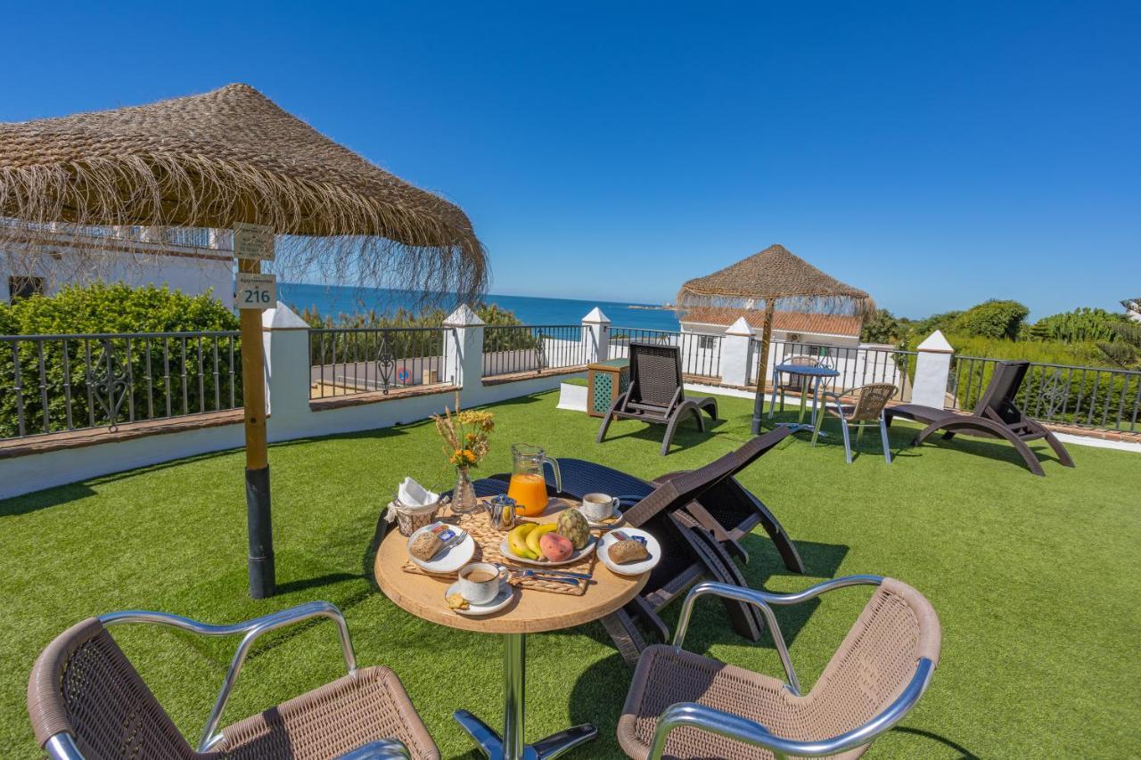 Apartamentos El Roqueo Кониль-де-ла-Фронтера Экстерьер фото