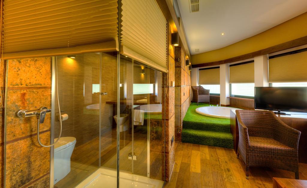 Apartamentos El Roqueo Кониль-де-ла-Фронтера Экстерьер фото